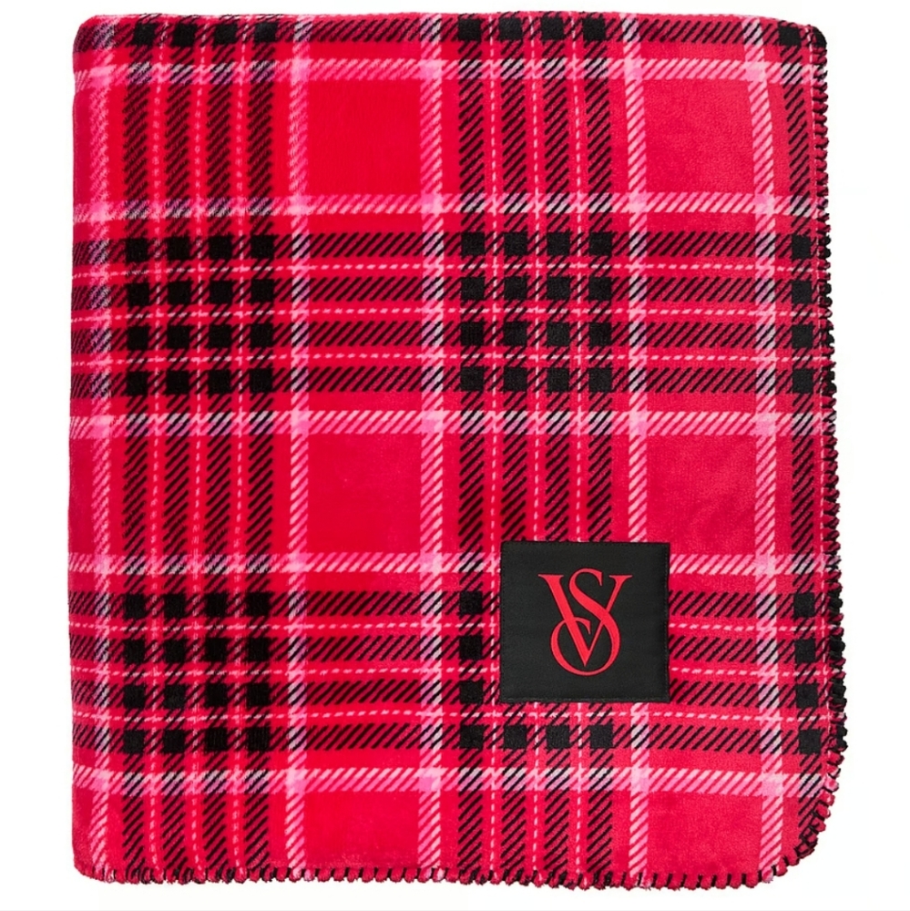 VICTORIA'S SECRET COZY PLUSH BLANKET RED BLACK PLAID 50X60 NEW!
